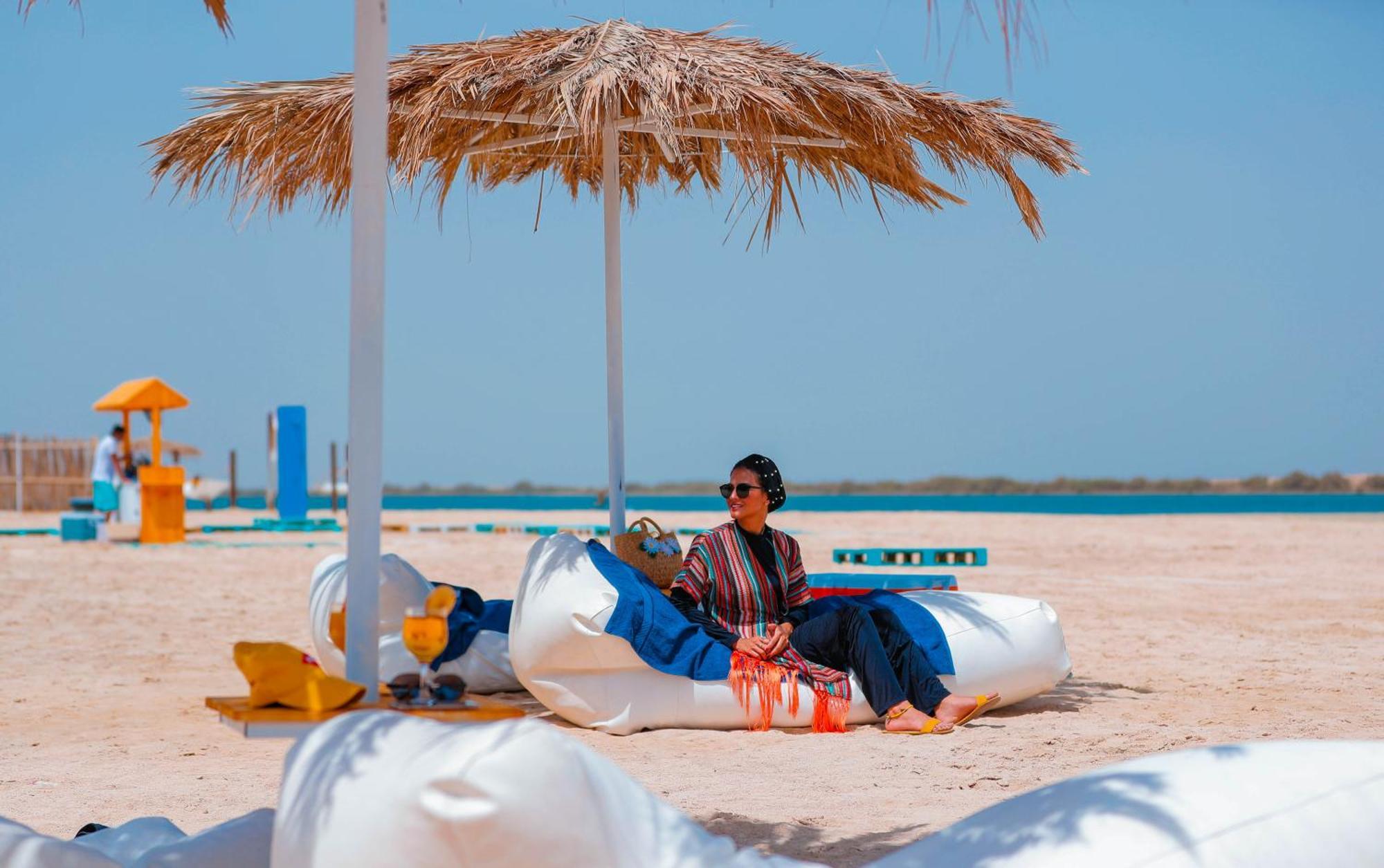 Bay La Sun Hotel And Marina - Emaar King Abdullah Economic City Exterior photo A beach in Al Khor