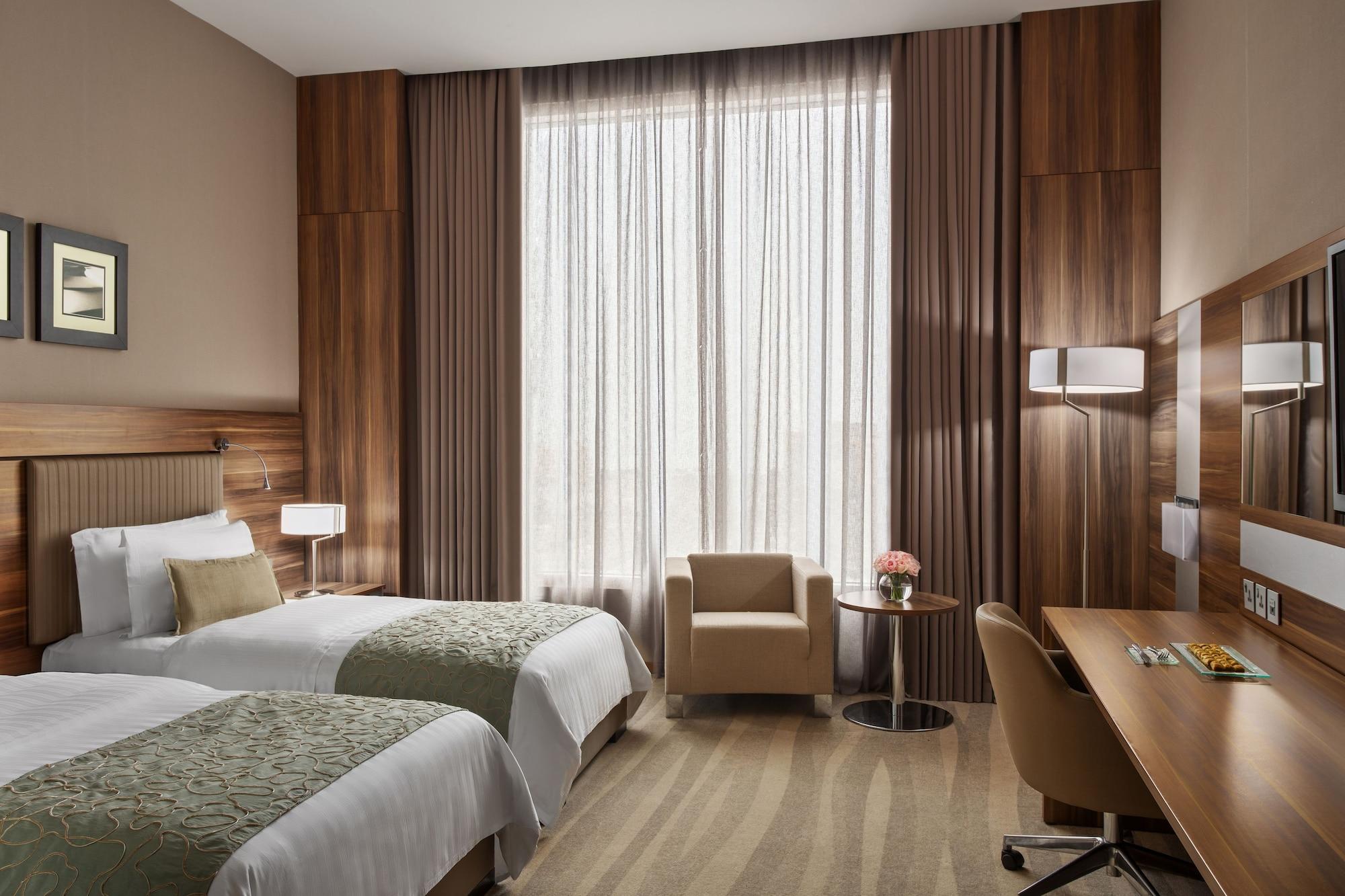 Bay La Sun Hotel And Marina - Emaar King Abdullah Economic City Exterior photo Deluxe Room