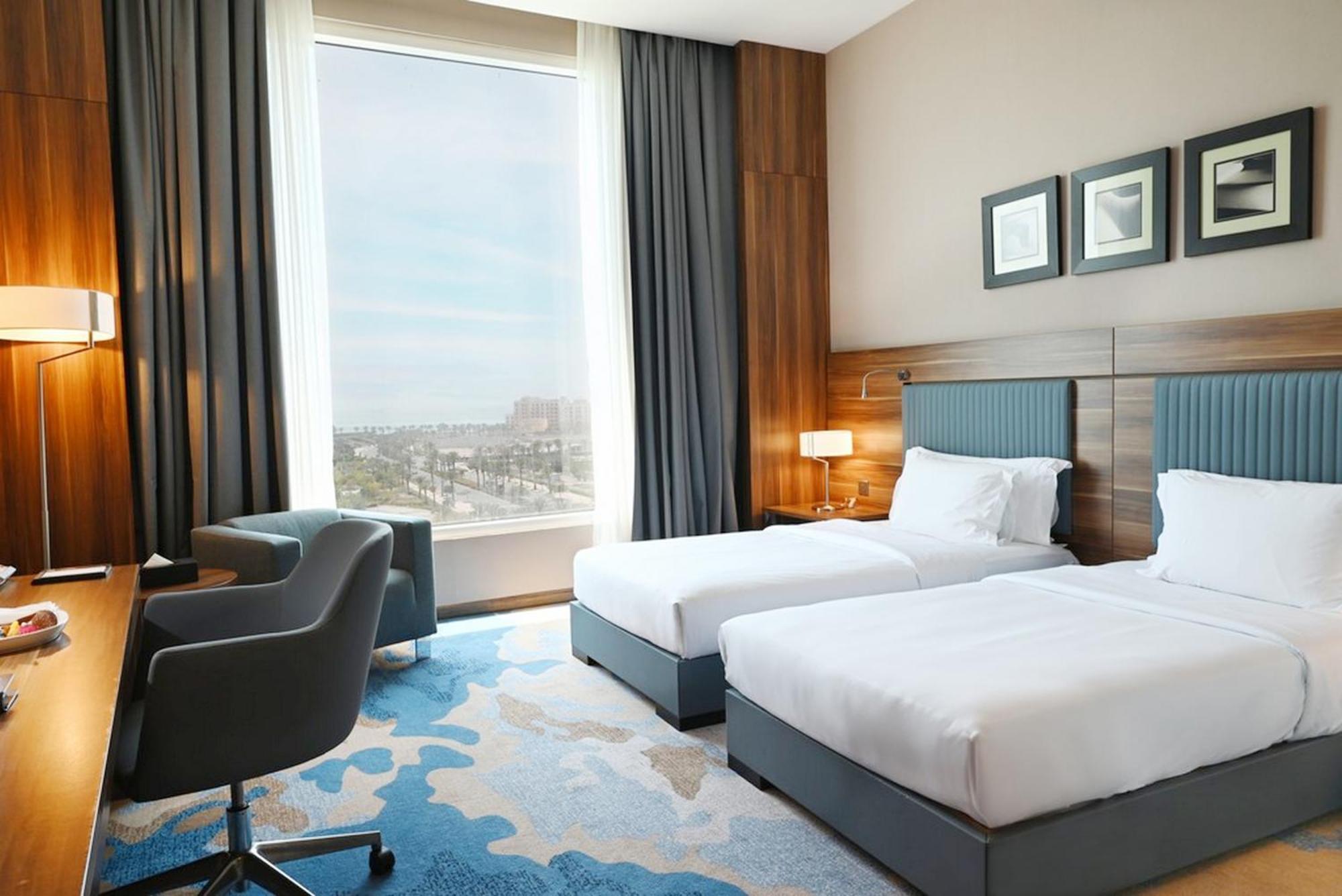 Bay La Sun Hotel And Marina - Emaar King Abdullah Economic City Exterior photo A room at the hotel