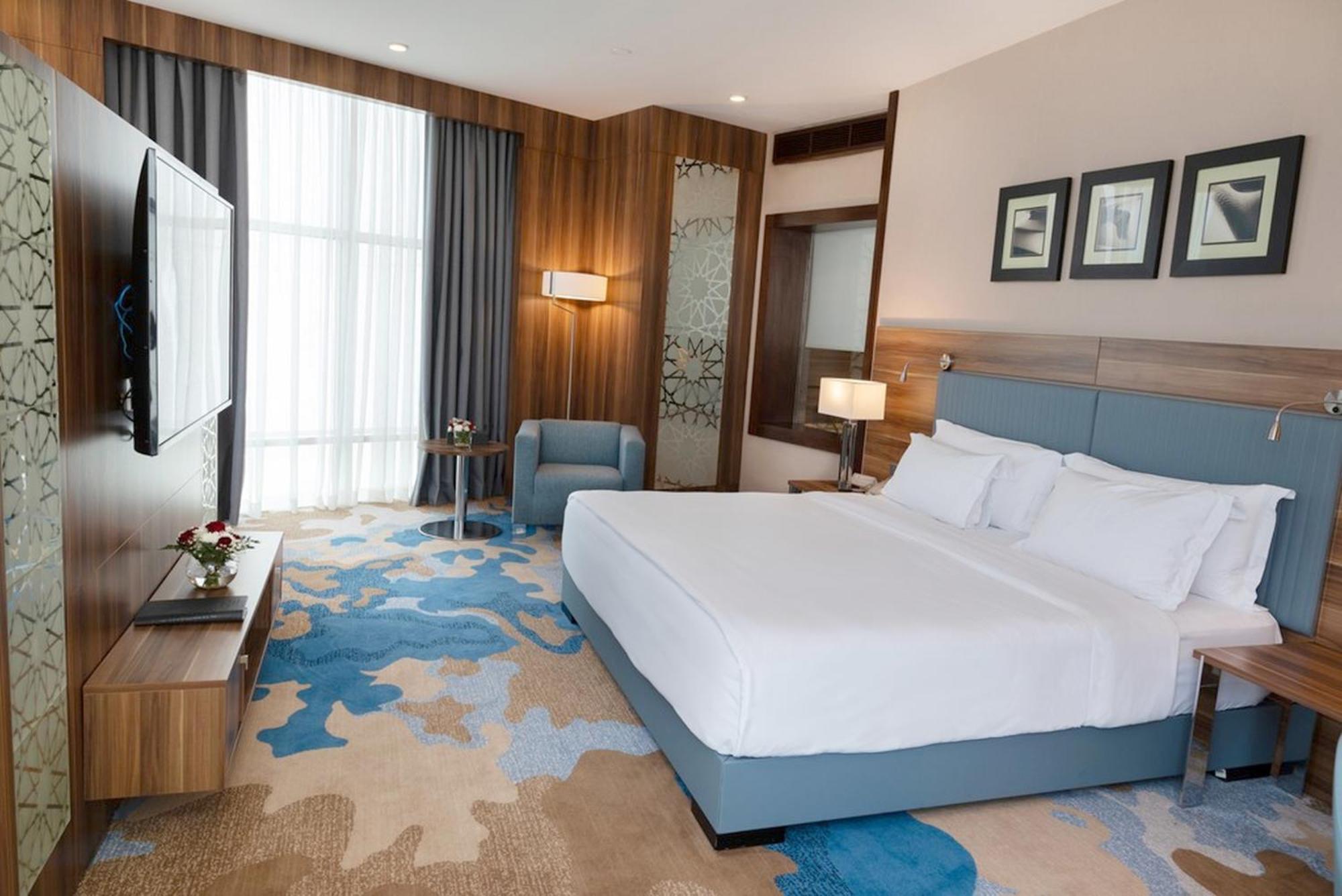 Bay La Sun Hotel And Marina - Emaar King Abdullah Economic City Exterior photo Deluxe Room